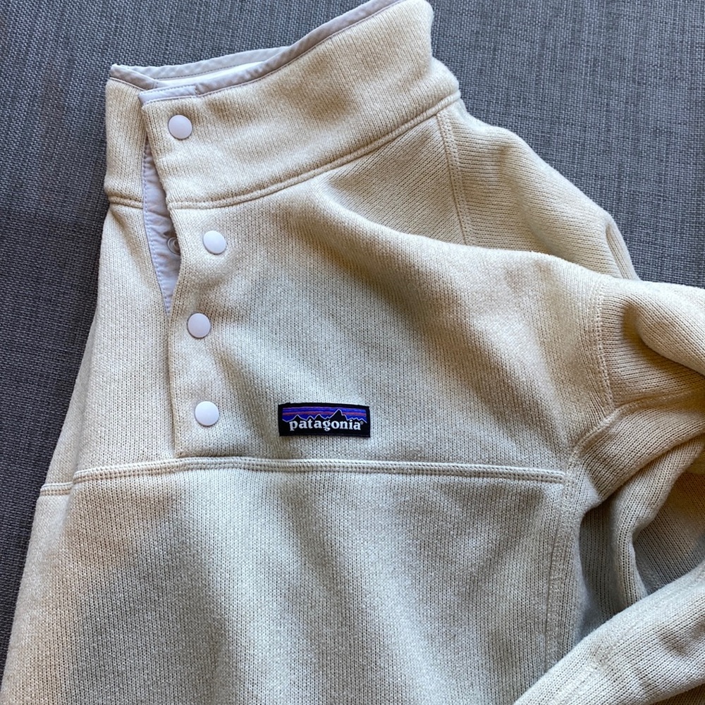 Patagonia pull over
